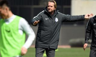 辽宁足球网大连一方